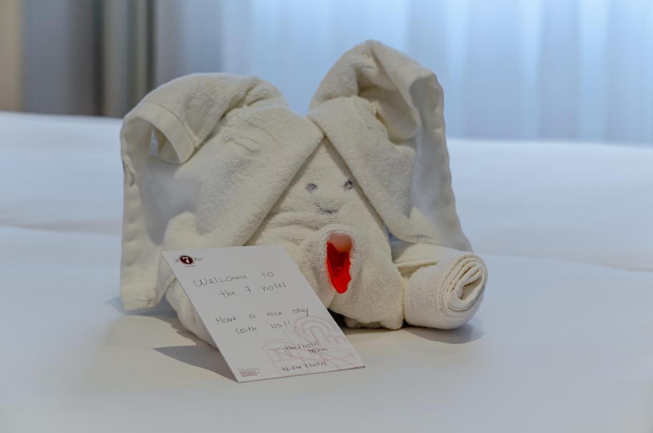 The 7 Hotel, Suites, & Hotel Lisbon