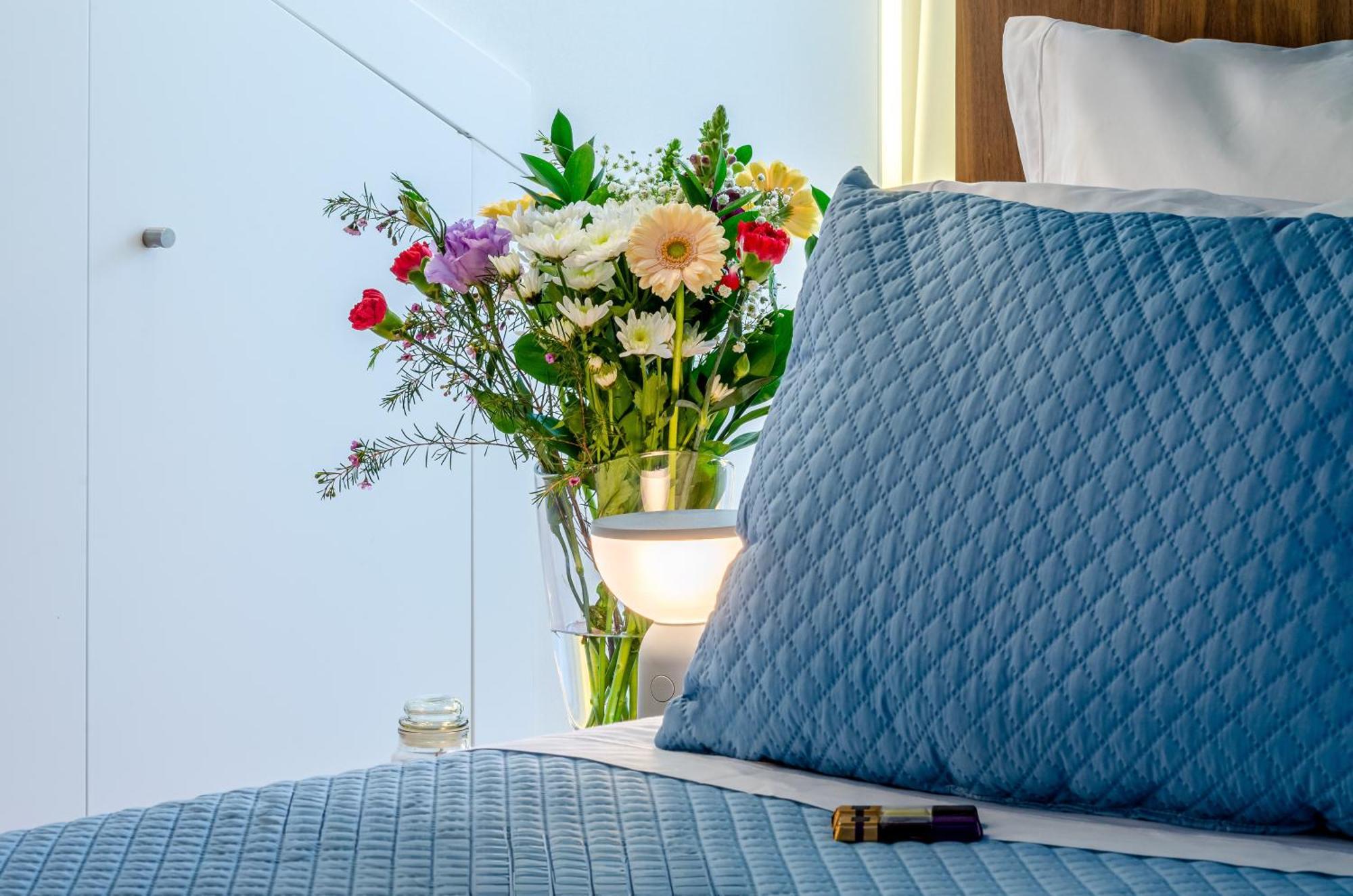 The 7 Hotel, Suites, & 3* Lisbon
